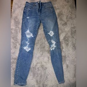 American Eagle skinny jeans